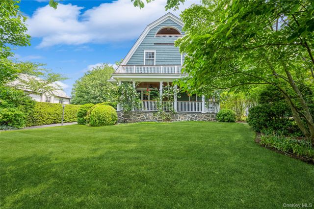 31 Emerson Road, Larchmont, NY 10538