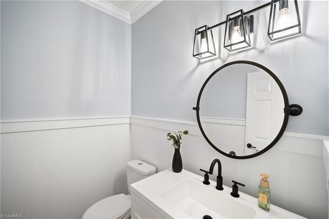 8105 Slane Court, Clemmons, NC 27012