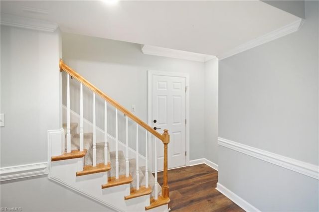 8105 Slane Court, Clemmons, NC 27012