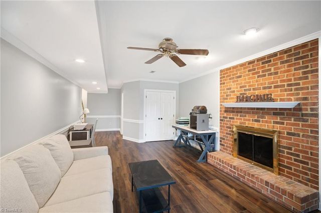 8105 Slane Court, Clemmons, NC 27012