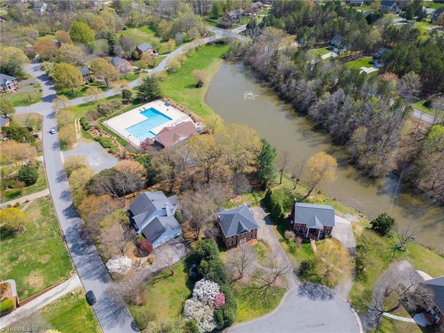 8105 Slane Court, Clemmons, NC 27012