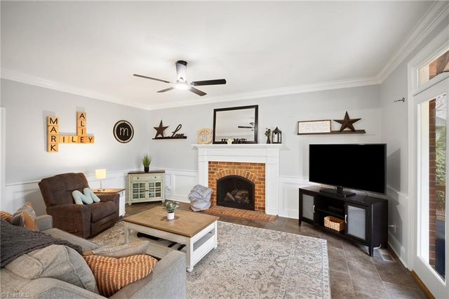 8105 Slane Court, Clemmons, NC 27012