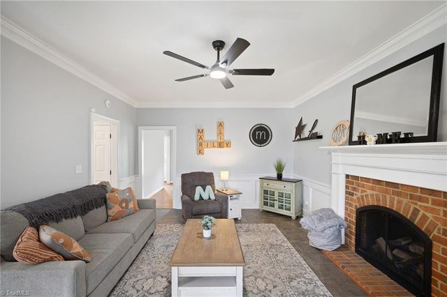 8105 Slane Court, Clemmons, NC 27012