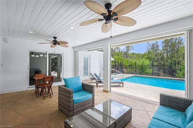 27164 Edenbridge CT, Bonita Springs, FL 34135