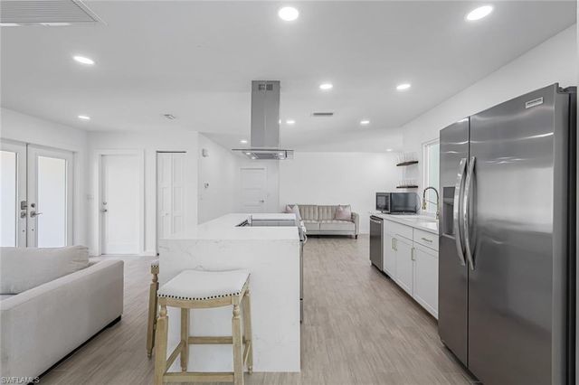 27164 Edenbridge CT, Bonita Springs, FL 34135