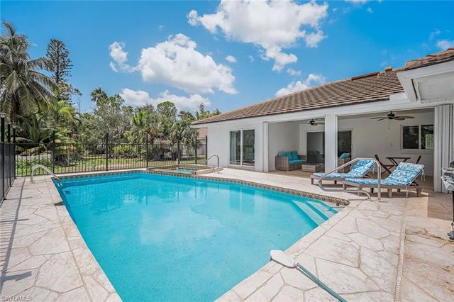 27164 Edenbridge CT, Bonita Springs, FL 34135