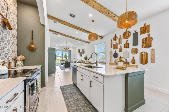 2008 NW Croft Inlet Drive NW, Palm Bay, FL 32907