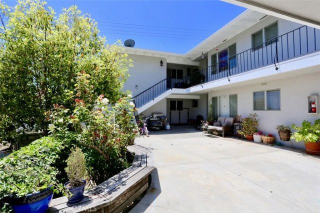 291 Cypress Drive 4, Laguna Beach, CA 92651