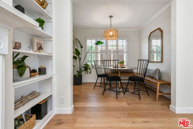 14418 Collins Street, Sherman Oaks, CA 91401