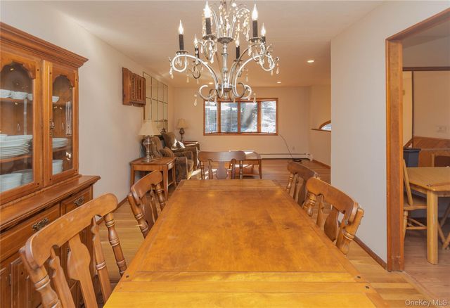 135 E Shore Road, Greenwood Lake, NY 10925