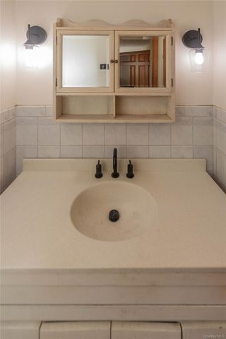 135 E Shore Road, Greenwood Lake, NY 10925