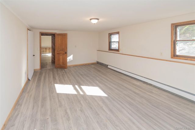 135 E Shore Road, Greenwood Lake, NY 10925