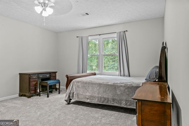 3075 Oak Meadow Drive, Snellville, GA 30078