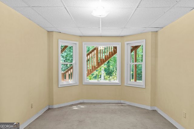 3075 Oak Meadow Drive, Snellville, GA 30078