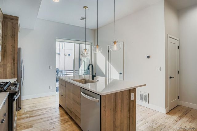 3037 W 19th Avenue, Denver, CO 80204