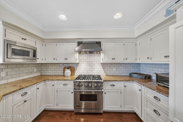 105 Ashley Avenue, Brielle, NJ 08730