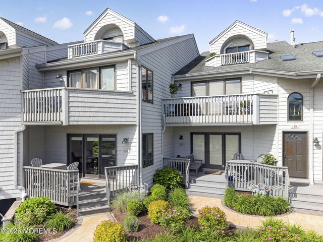 105 Ashley Avenue, Brielle, NJ 08730