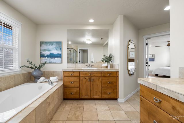 5377 W Parsons Drive, Boise, ID 83714