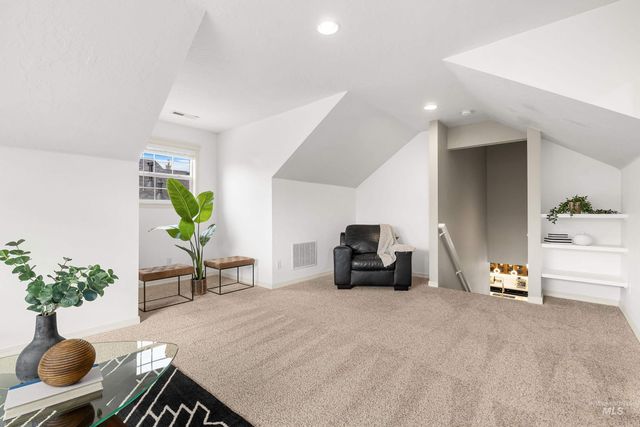 5377 W Parsons Drive, Boise, ID 83714