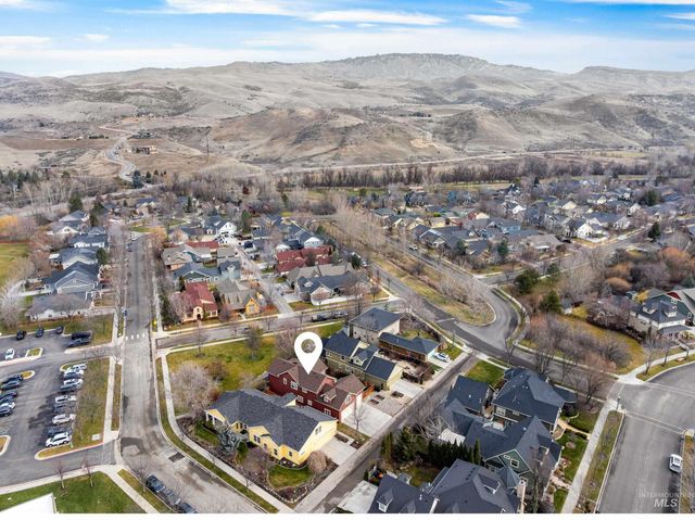 5377 W Parsons Drive, Boise, ID 83714