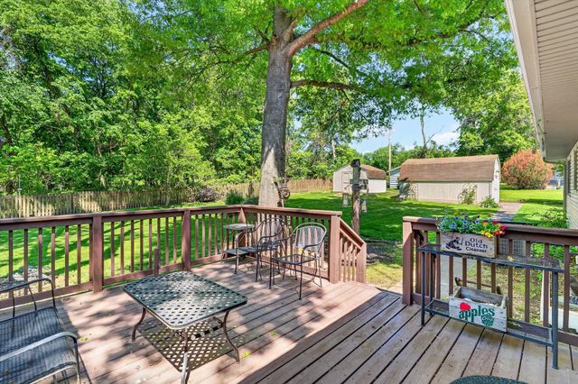 711 N 13th Street, Ozark, MO 65721