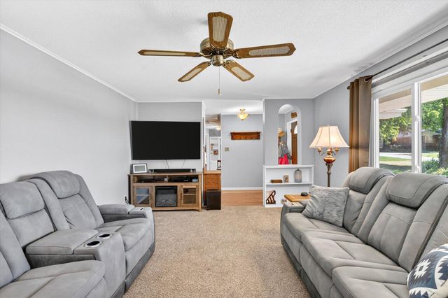 711 N 13th Street, Ozark, MO 65721