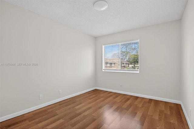 1343 Sussex Dr, North Lauderdale, FL 33068