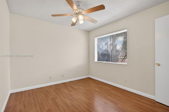 1343 Sussex Dr, North Lauderdale, FL 33068