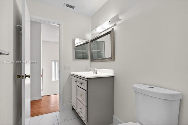 1343 Sussex Dr, North Lauderdale, FL 33068