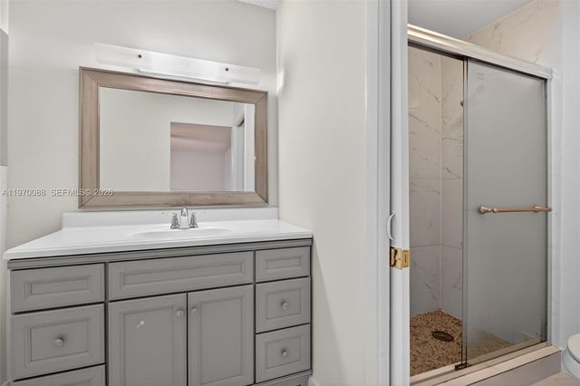 1343 Sussex Dr, North Lauderdale, FL 33068