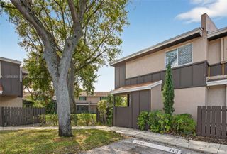 1343 Sussex Dr, North Lauderdale, FL 33068