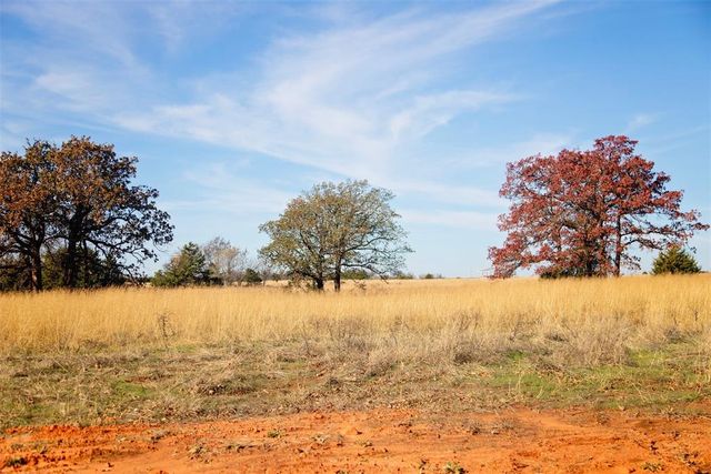 7400 Old Oak Trail, Guthrie, OK 73044