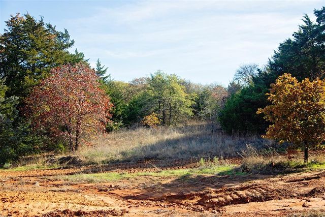 7400 Old Oak Trail, Guthrie, OK 73044