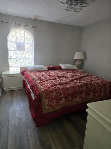 2301 Lantern Lane W, Mobile, AL 36693