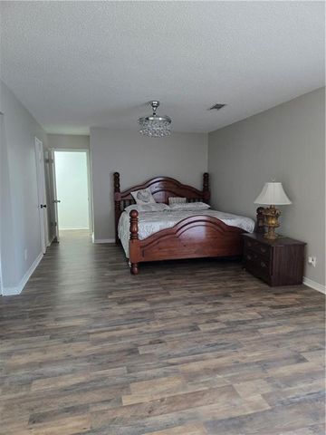 2301 Lantern Lane W, Mobile, AL 36693