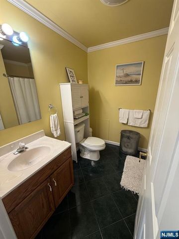 2-02 Fair Lawn Avenue, Fair Lawn, NJ 07410