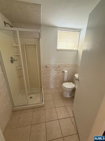 2-02 Fair Lawn Avenue, Fair Lawn, NJ 07410