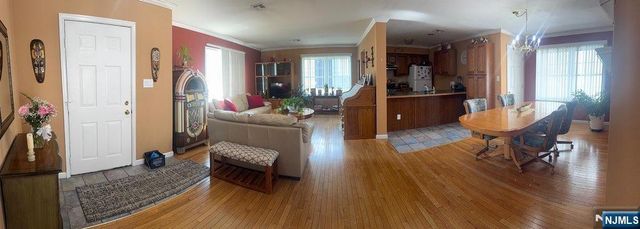 2-02 Fair Lawn Avenue, Fair Lawn, NJ 07410