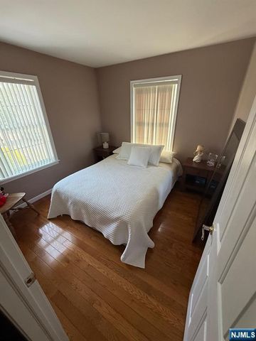 2-02 Fair Lawn Avenue, Fair Lawn, NJ 07410