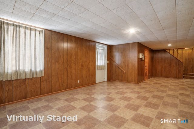 31 Valerie Lane, Danbury, CT 06811