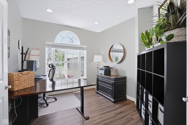 5517 W Stoneview Trail, Mccordsville, IN 46055