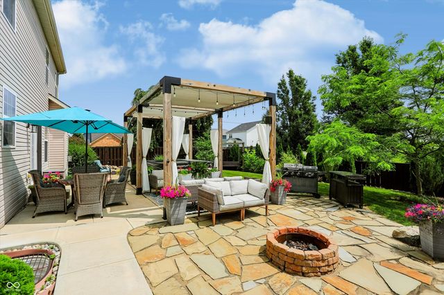 5517 W Stoneview Trail, Mccordsville, IN 46055