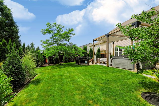 5517 W Stoneview Trail, Mccordsville, IN 46055