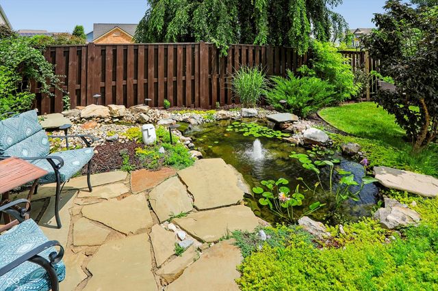 5517 W Stoneview Trail, Mccordsville, IN 46055