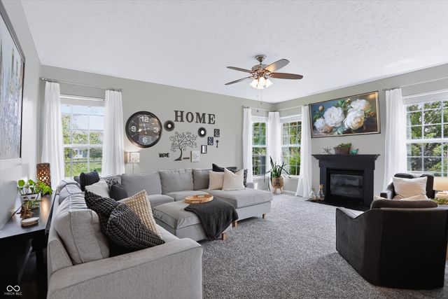 5517 W Stoneview Trail, Mccordsville, IN 46055