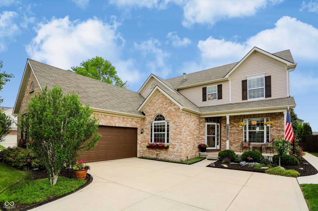 5517 W Stoneview Trail, Mccordsville, IN 46055