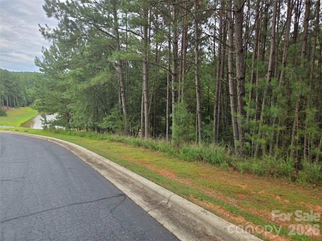 5582 Bridgewater Drive 206, Granite Falls, NC 28630