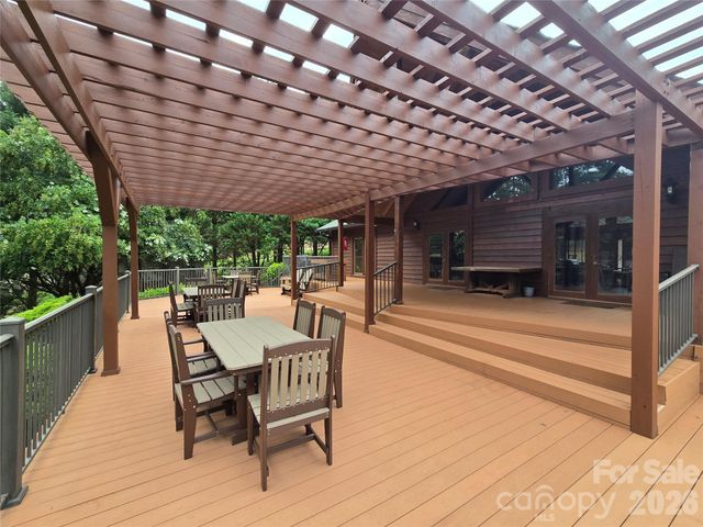 5582 Bridgewater Drive 206, Granite Falls, NC 28630