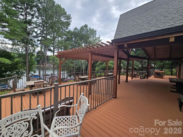 5582 Bridgewater Drive 206, Granite Falls, NC 28630