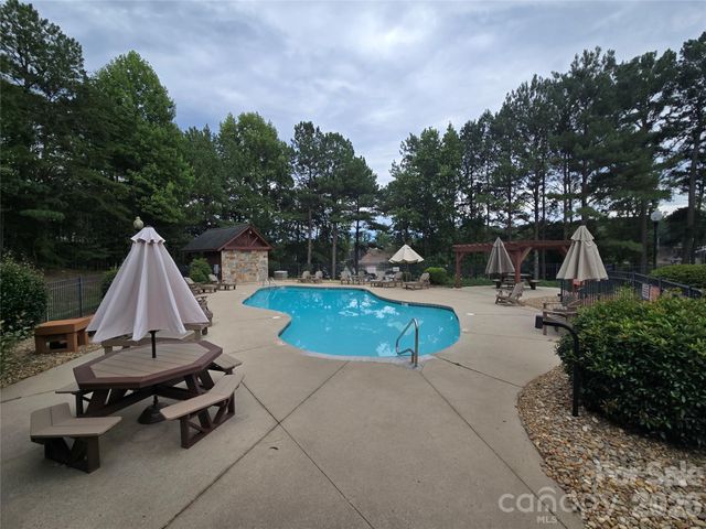 5582 Bridgewater Drive 206, Granite Falls, NC 28630